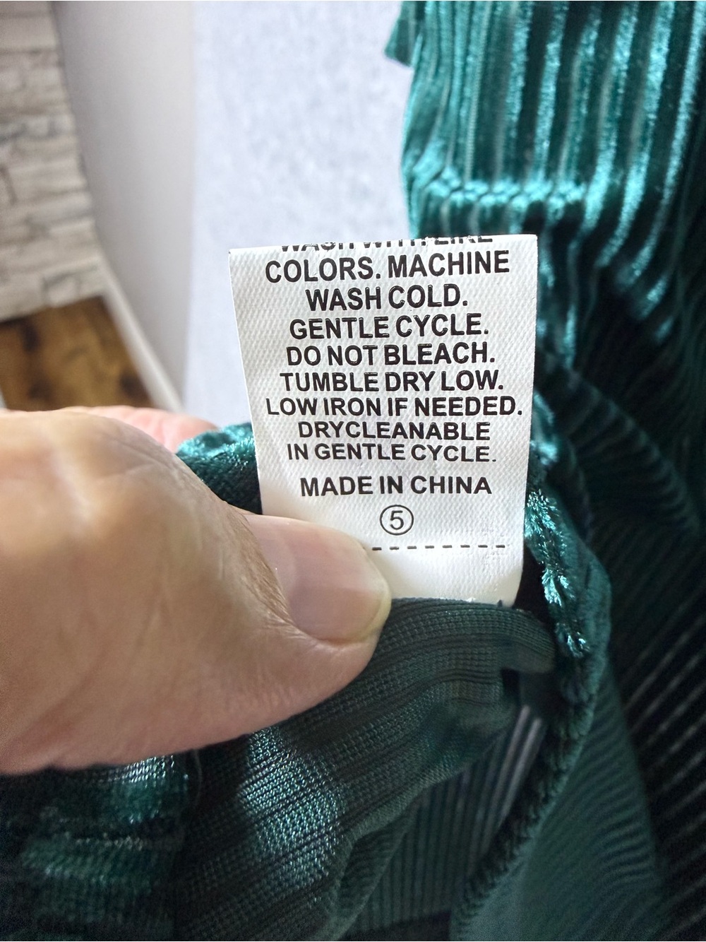 SHEIN Curve 3XL Emerald Green Velvet Top Square Neck Holiday Whimsigoth Party - Picture 5 of 5